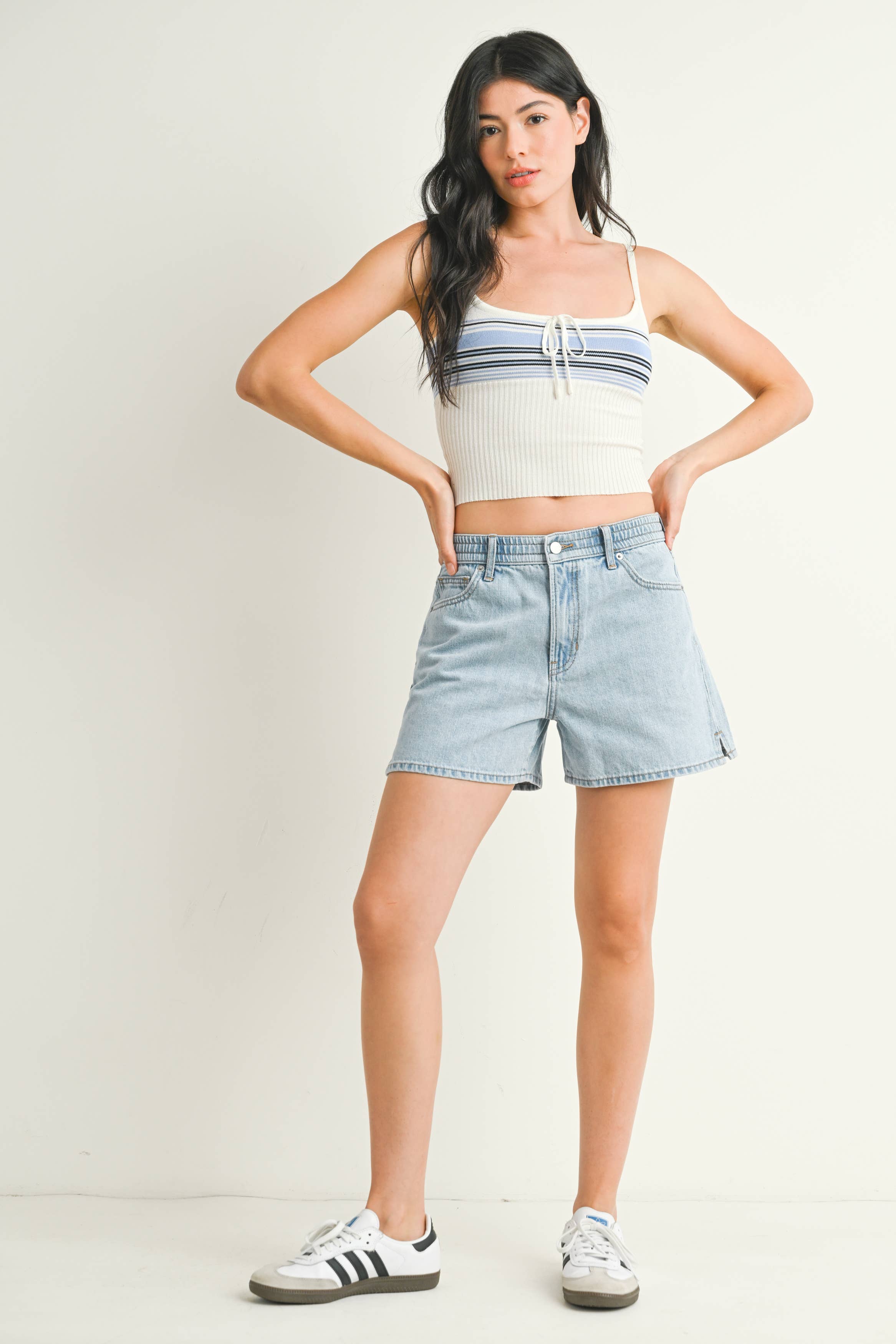 Elastic Waist Mom Short