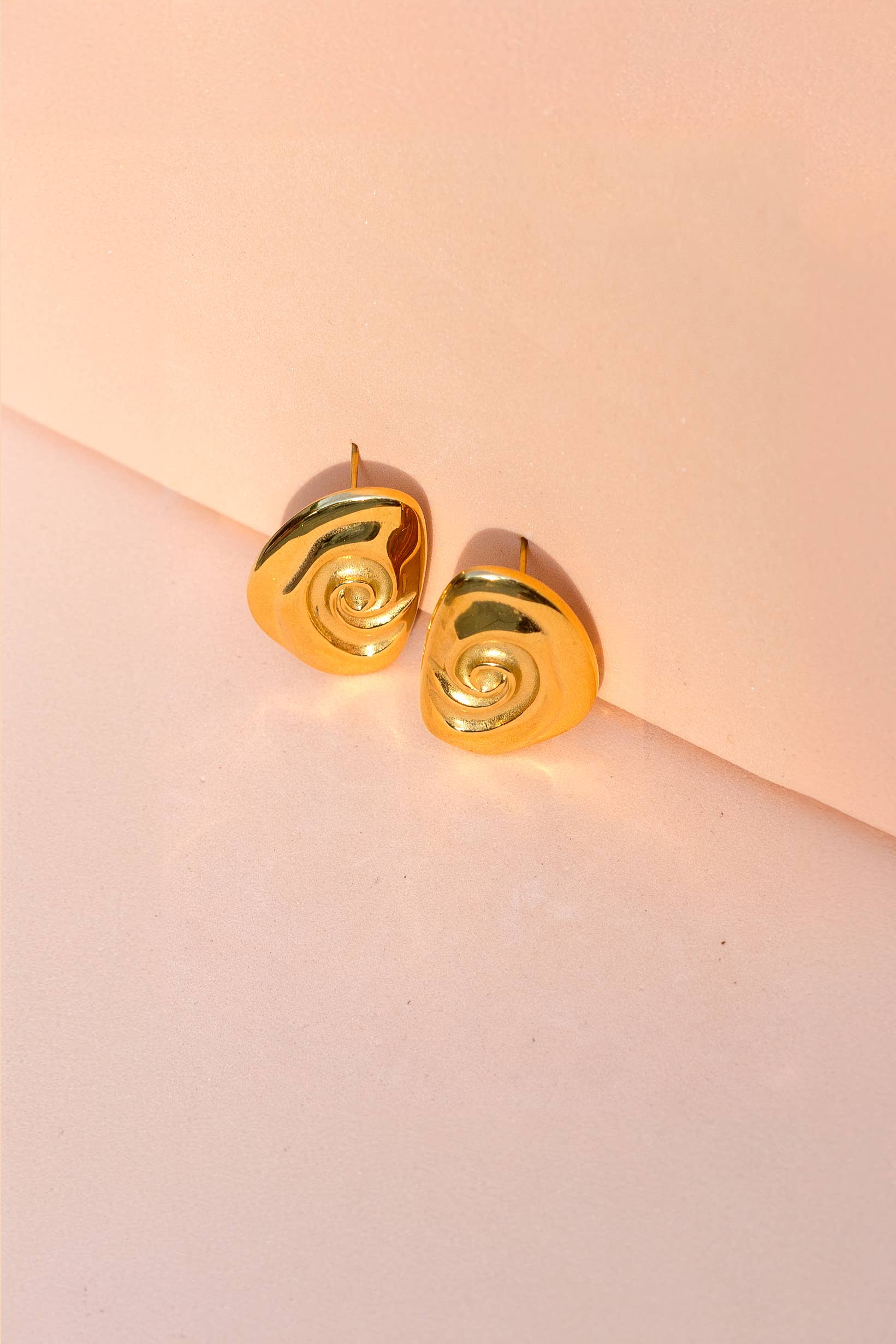 Wilson Swirl Studs