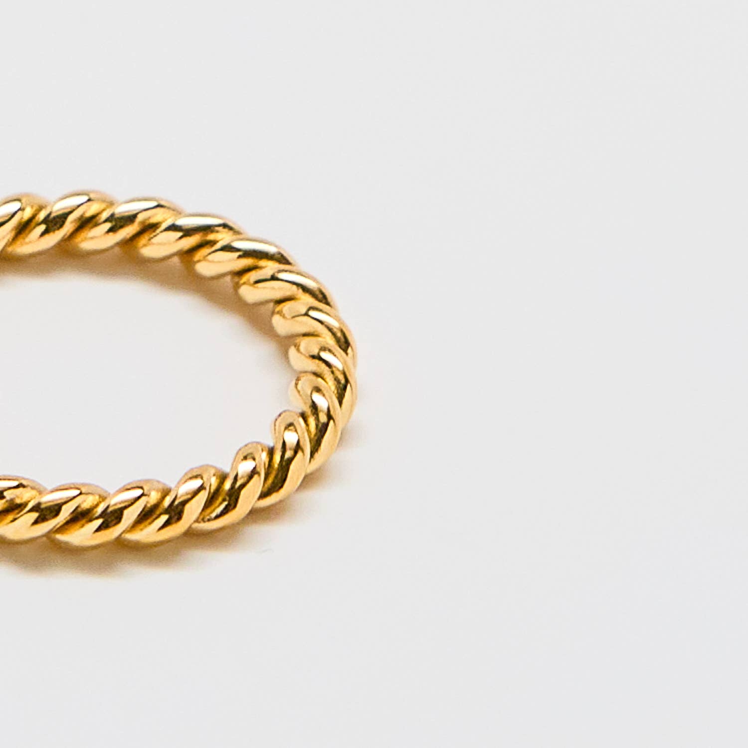 Gold Medium Rope Twist Ring