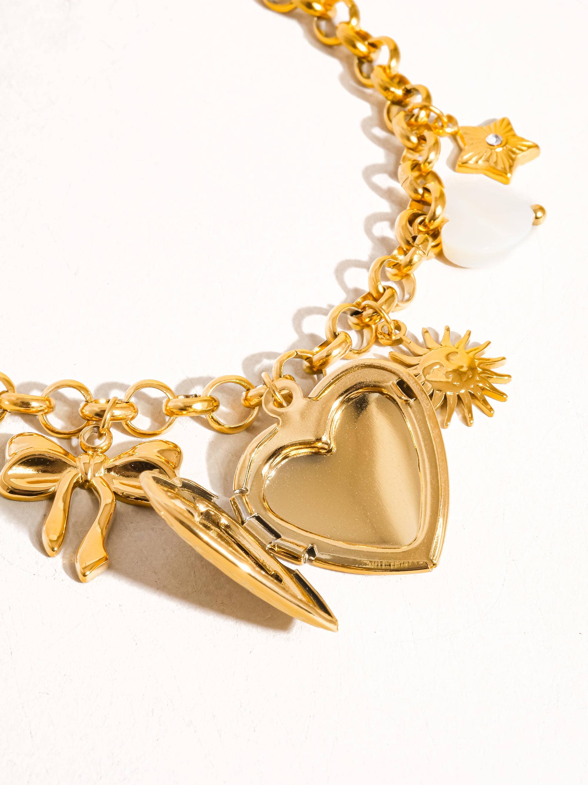 Eydn Heart Locket Charm Bracelet