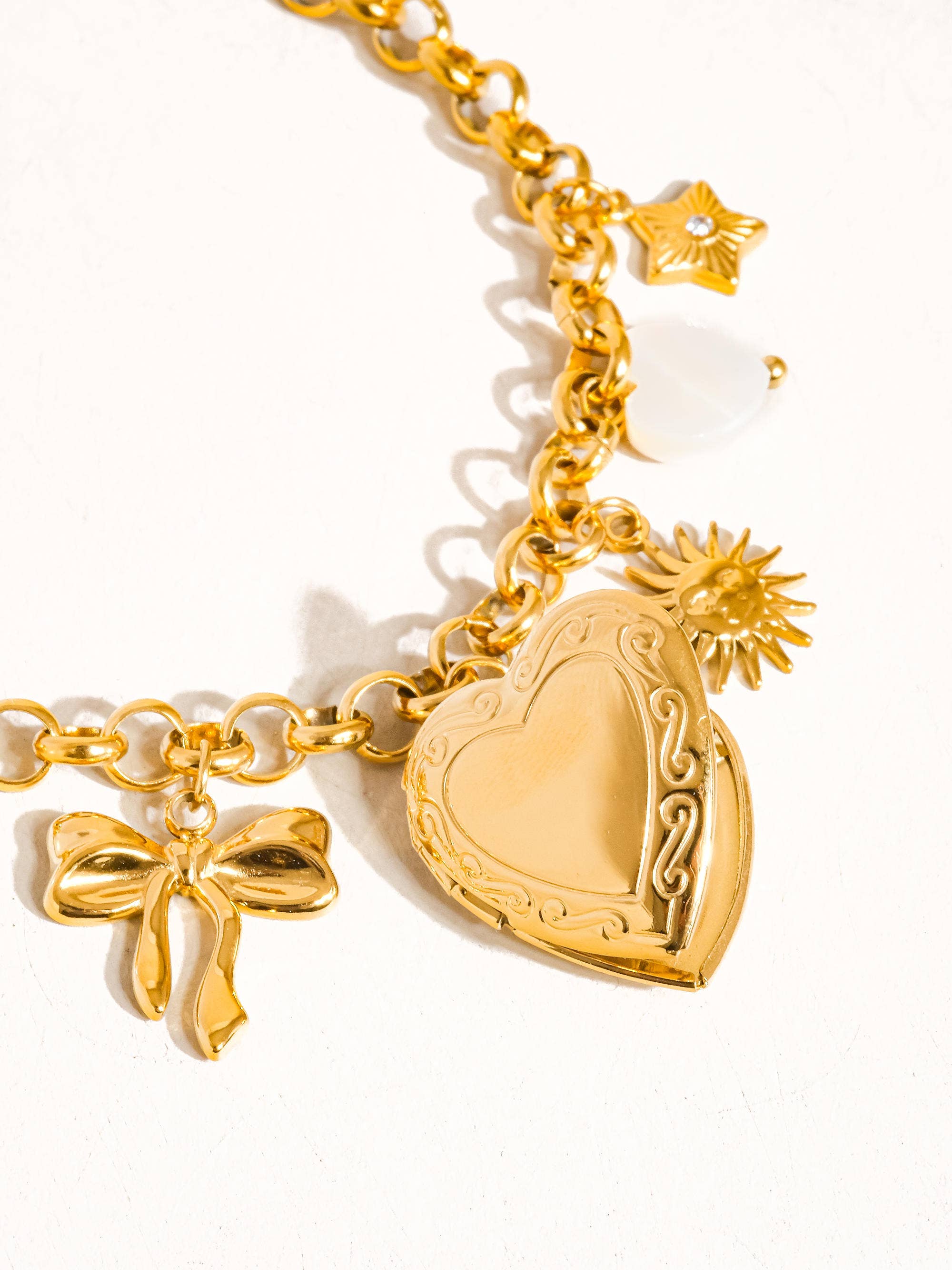 Eydn Heart Locket Charm Bracelet