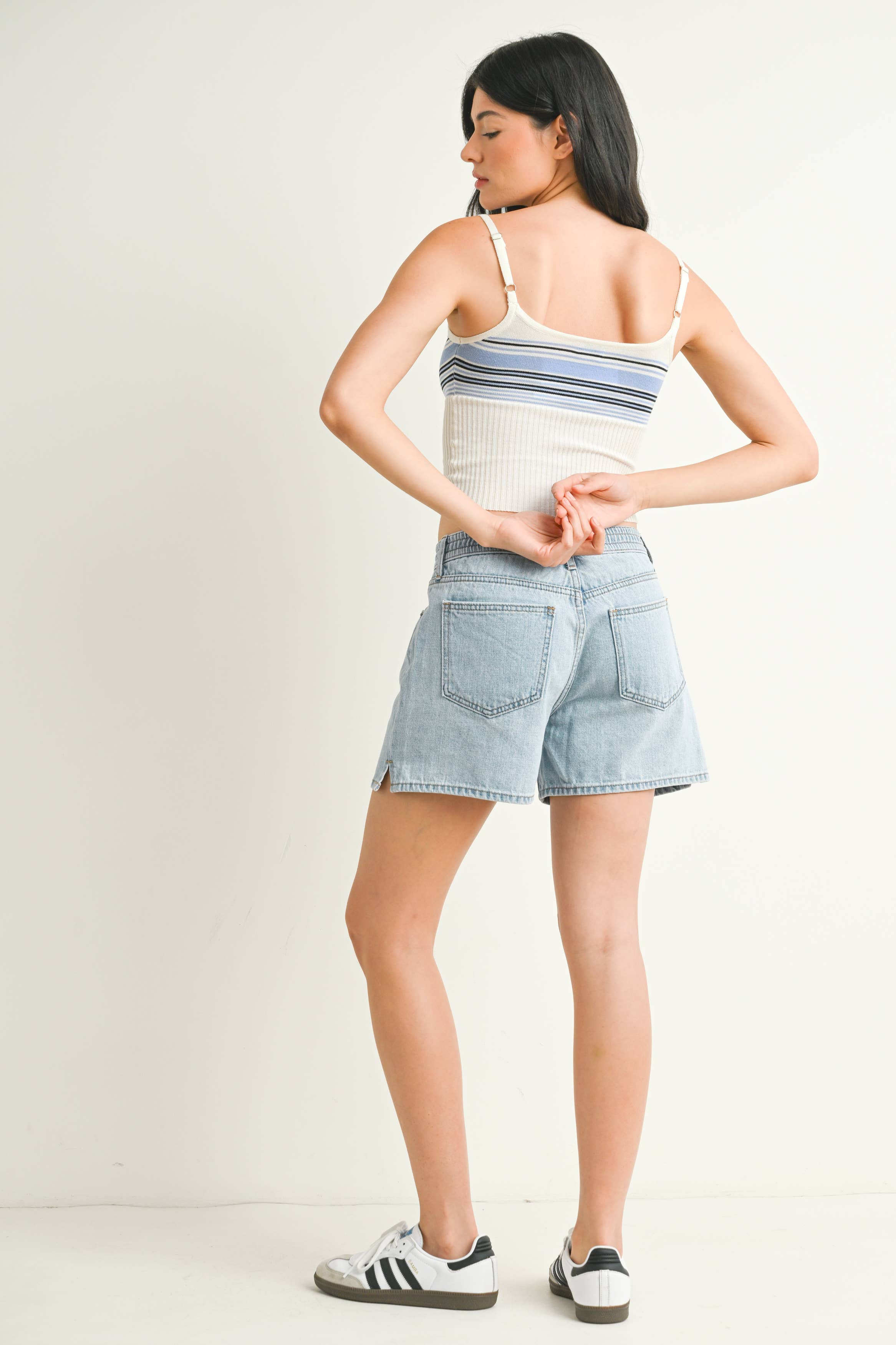 Elastic Waist Mom Short